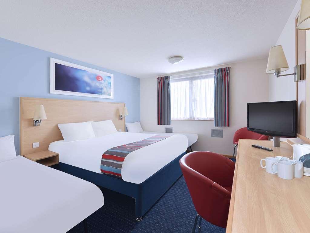 Travelodge Nottingham Central Habitación foto